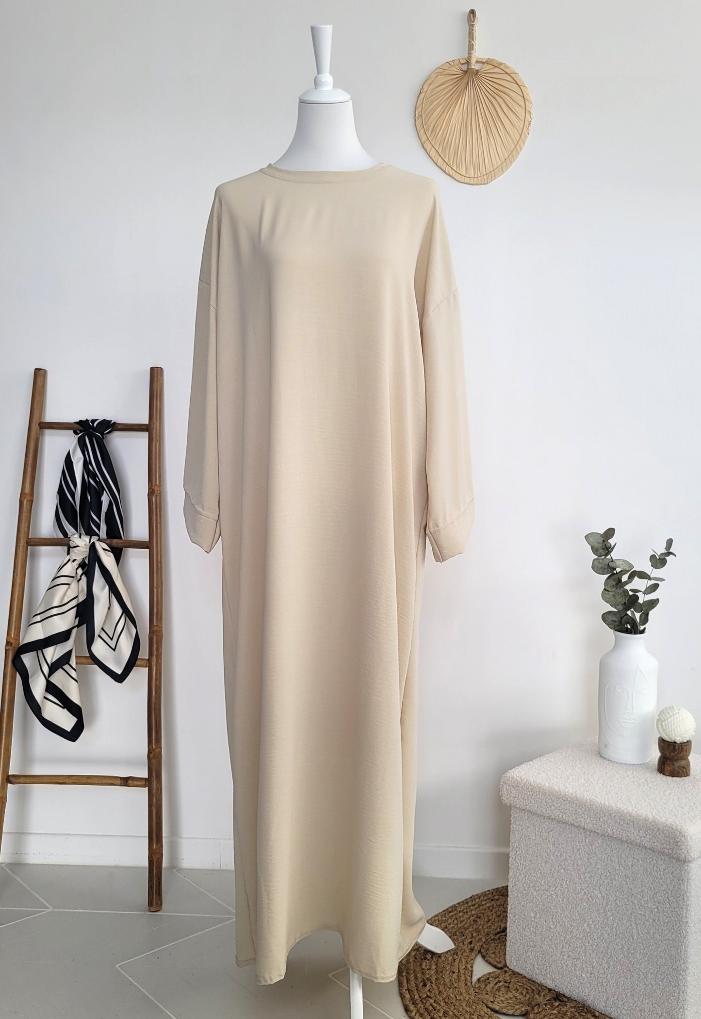 Robe à manches larges beige